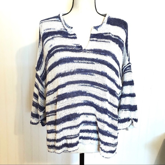 ROMEO + JULIET Couture Striped Crop Sweater - Picture 1 of 6